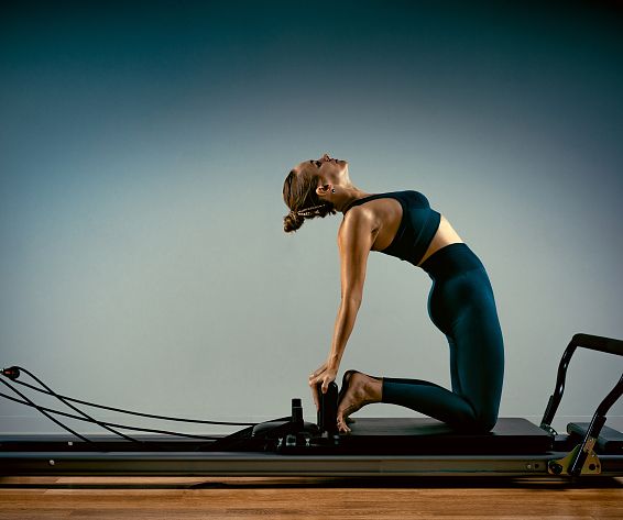 reformerpilates-02-adobestock-311426307-2