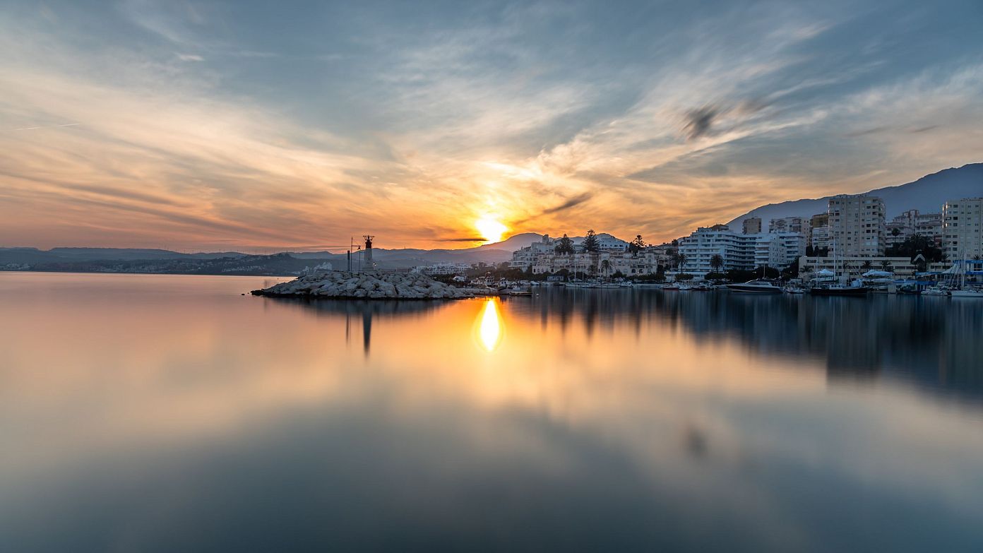 Estopona_AdobeStock_205802736
