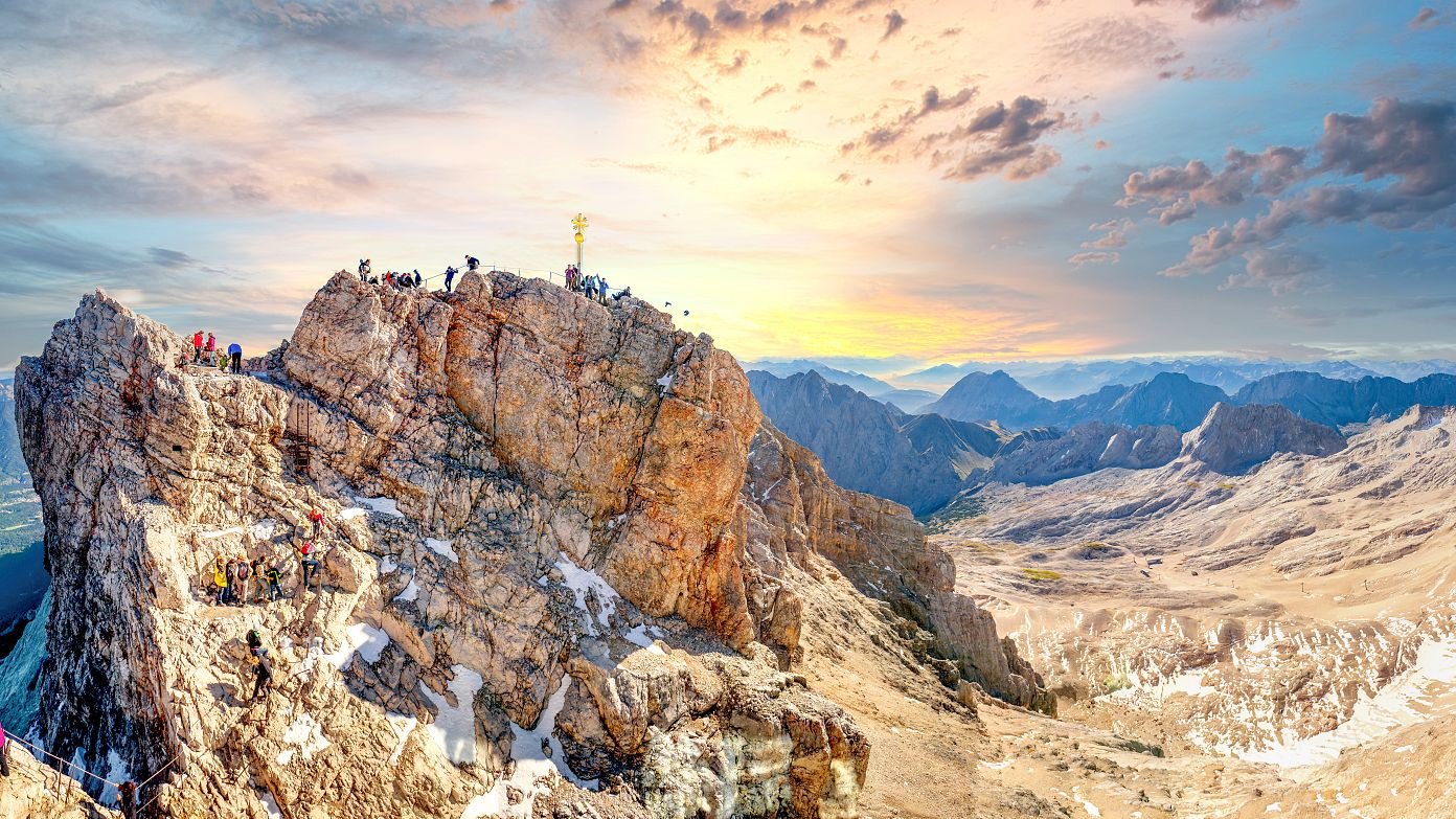 Zugspitze_AdobeStock_602818196