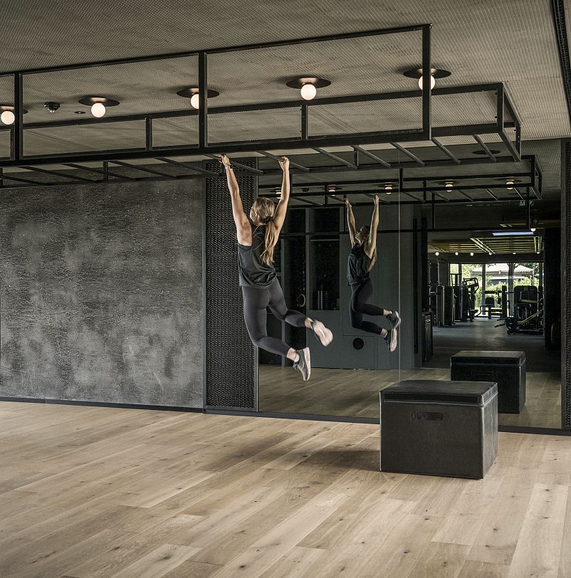 hotel-schwarz-fitnessraum4-hotelsinshapemood